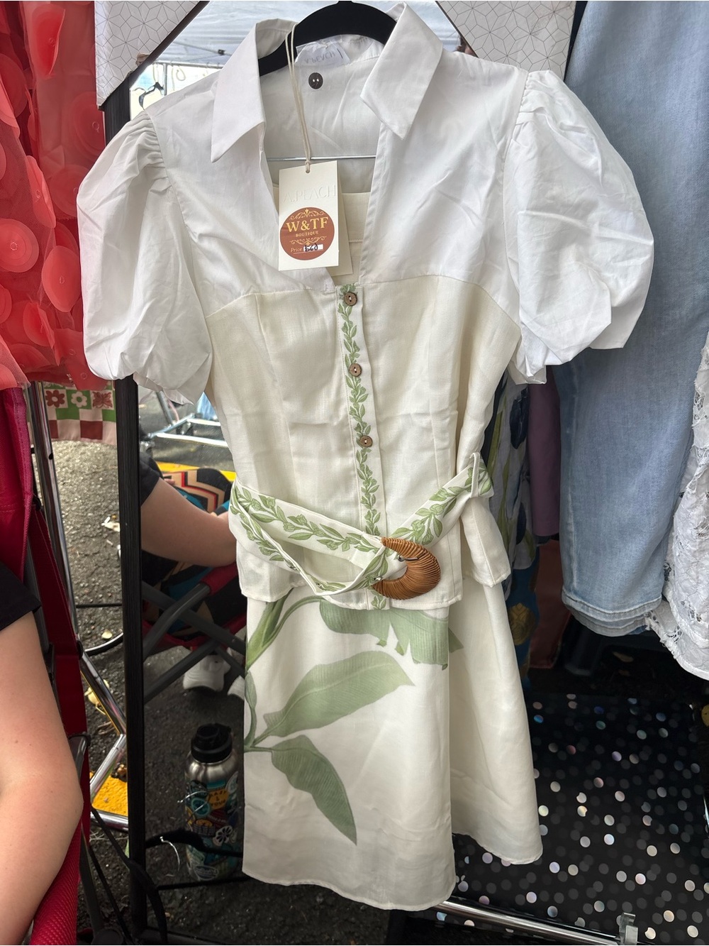 NWT Linen Resortwear Two-Piece Skirt Set with Leaf Trim. Available in S, M & L.